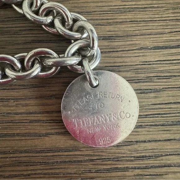 Tiffany & Co. Silver Chain Return To Tiffany Round Bracelet - Picture 2 of 7